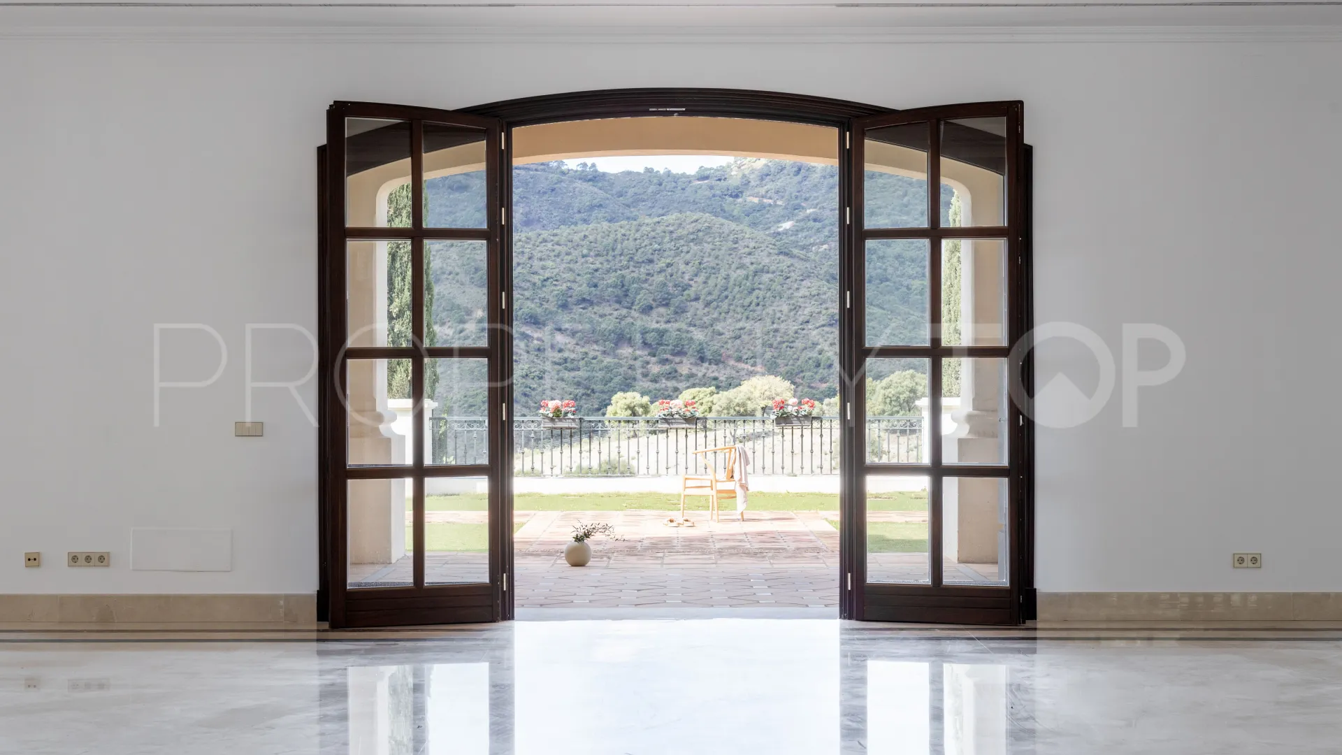 Villa for sale in La Zagaleta