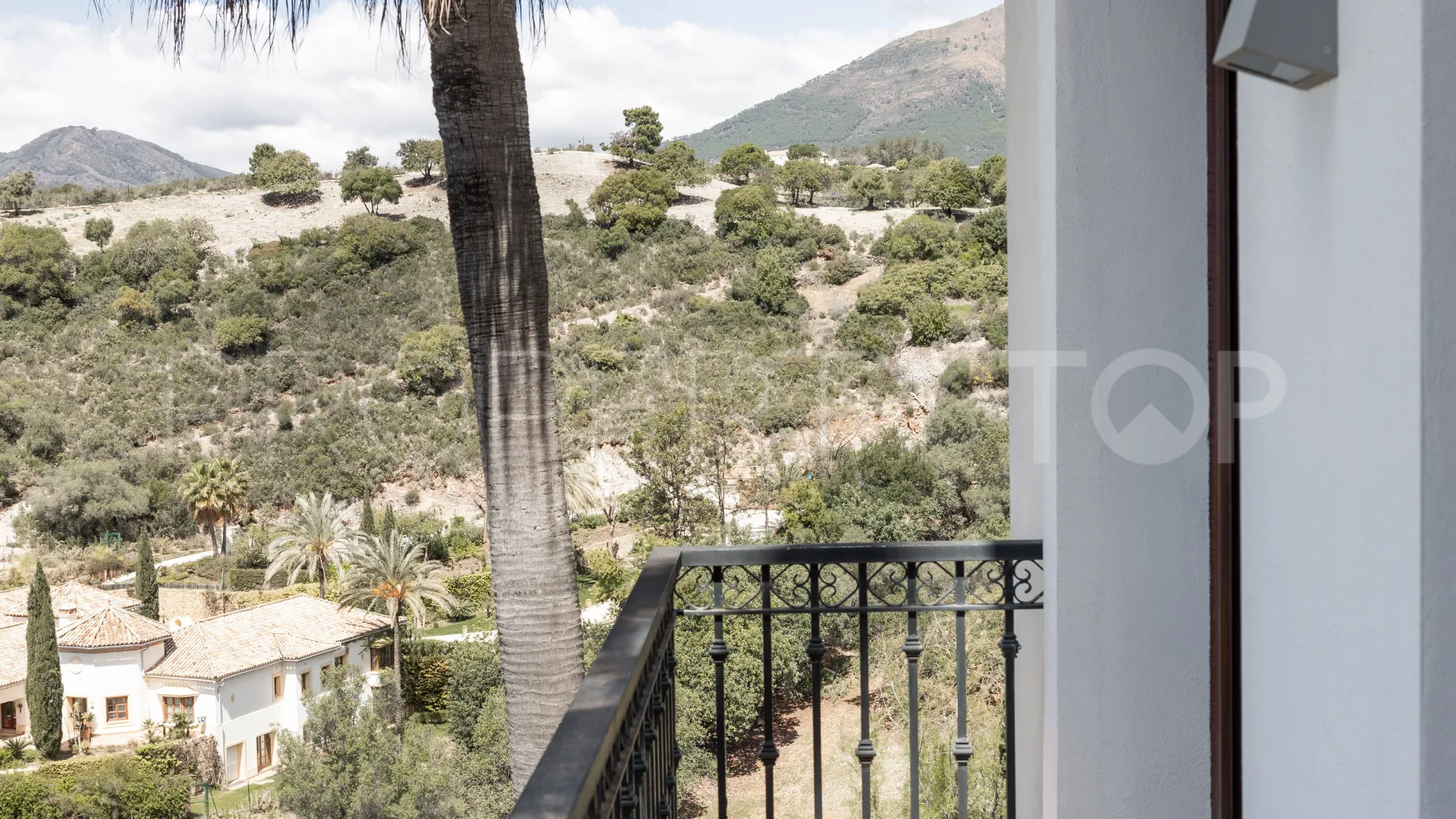 Villa for sale in La Zagaleta