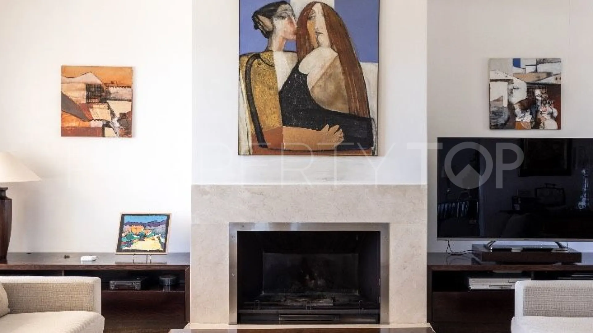 Villa de 5 dormitorios a la venta en Antequera