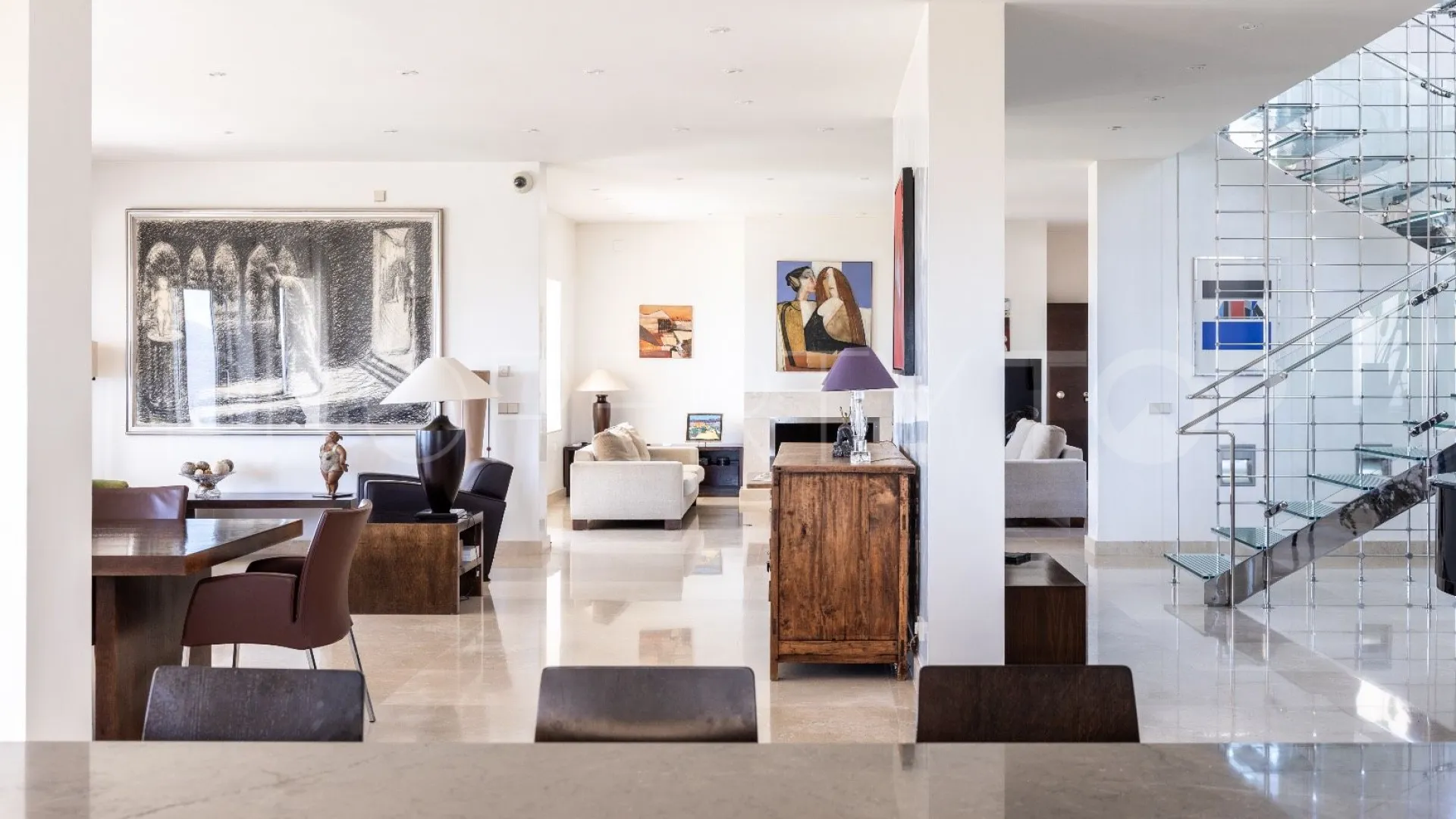 Villa de 5 dormitorios a la venta en Antequera