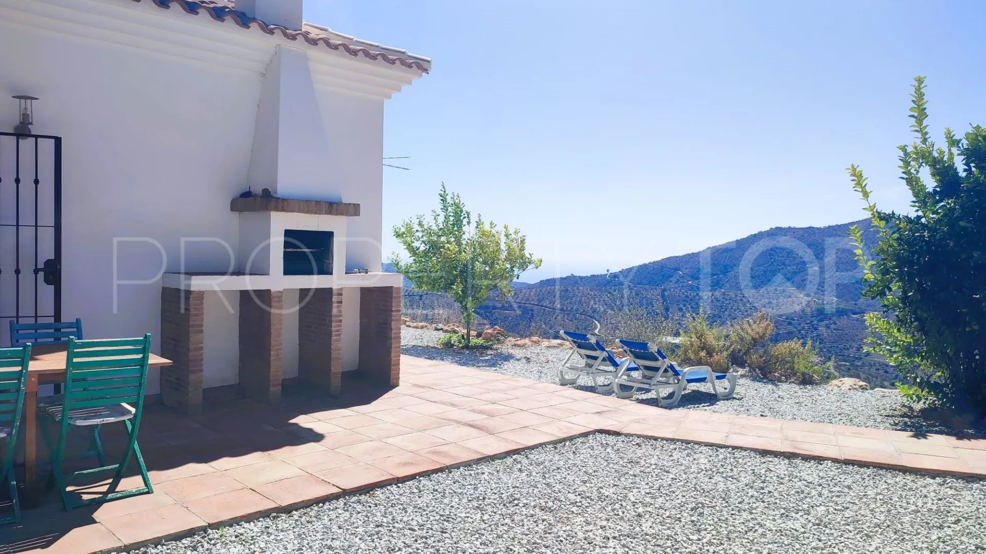 For sale house with 4 bedrooms in Arenas