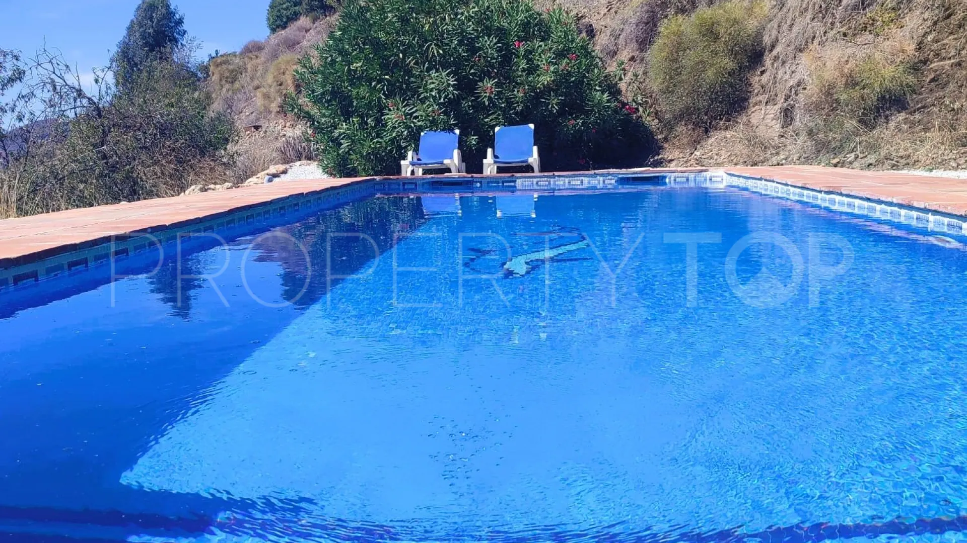 For sale house with 4 bedrooms in Arenas