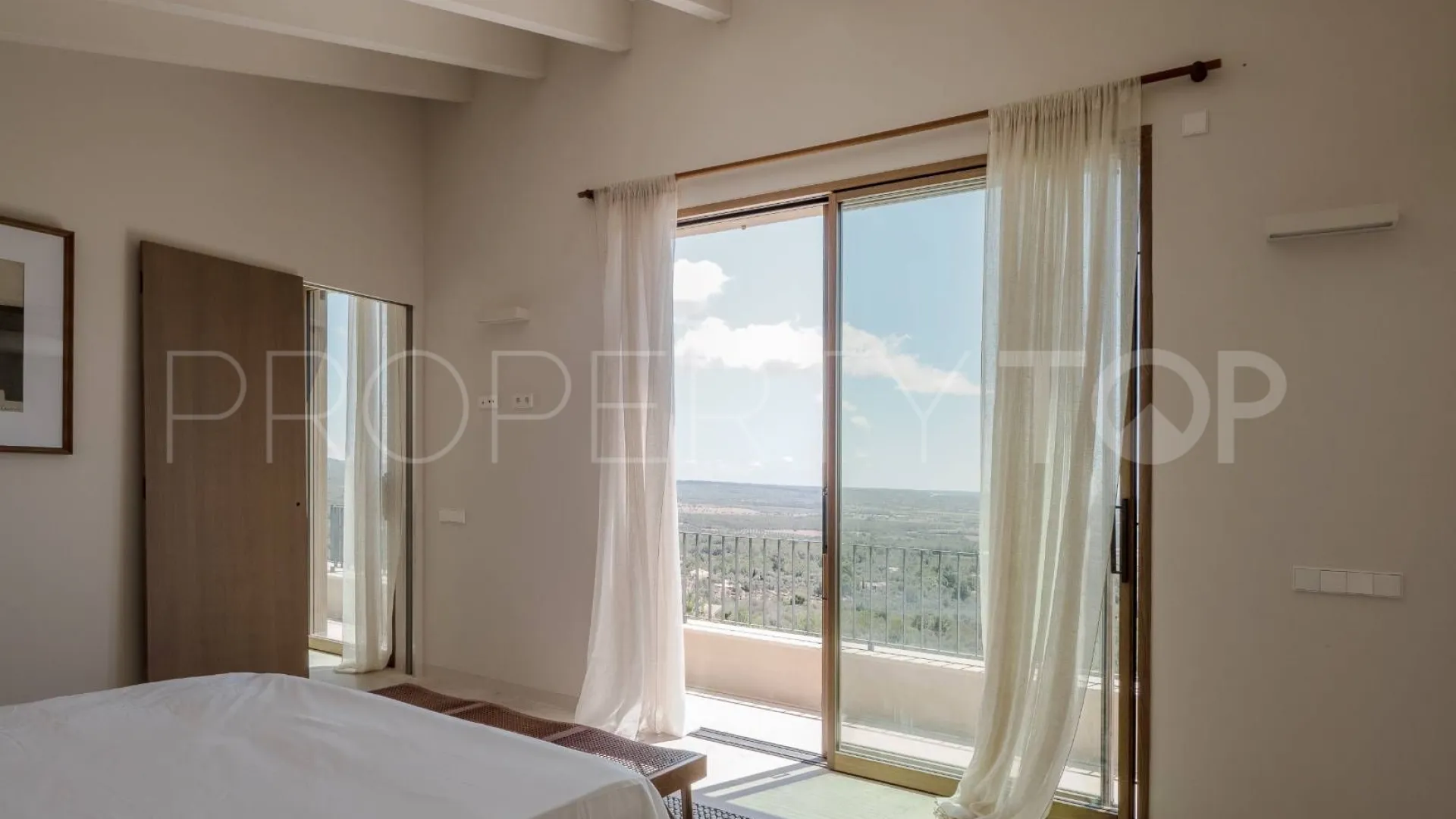 Buy Palma de Mallorca house