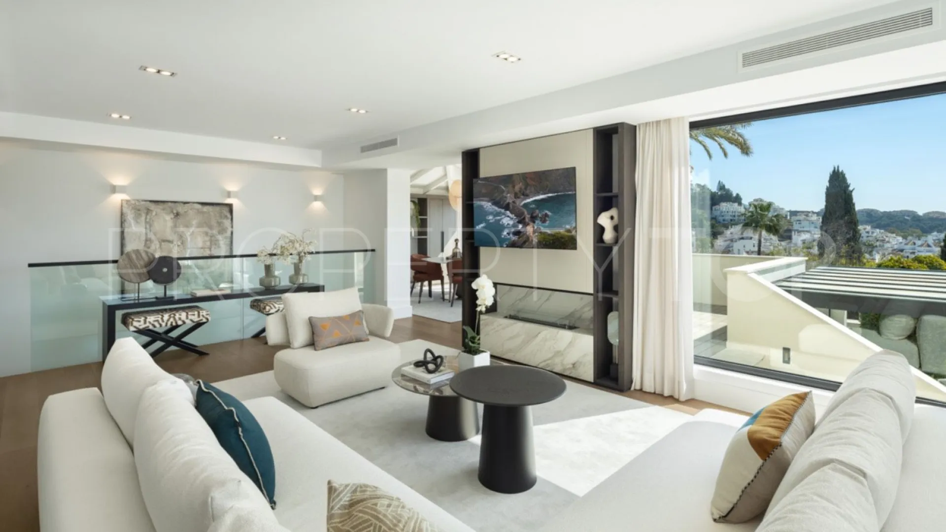 Nueva Andalucia, villa a la venta de 5 dormitorios