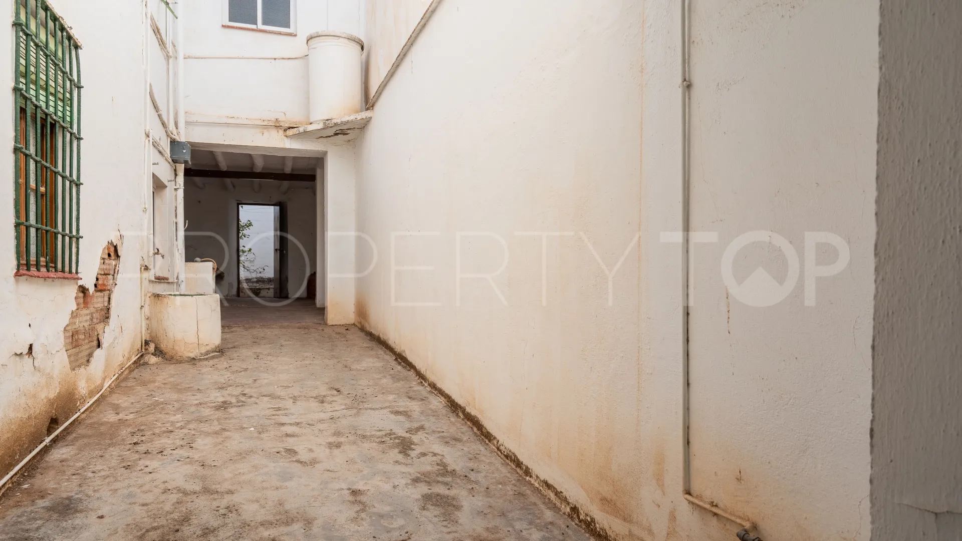 House for sale in Antequera with 5 bedrooms