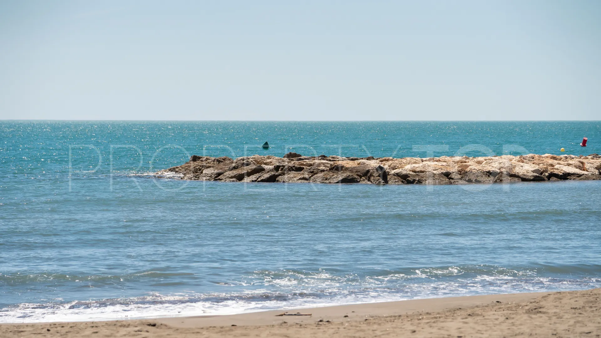 For sale commercial premises in Malaga - Este