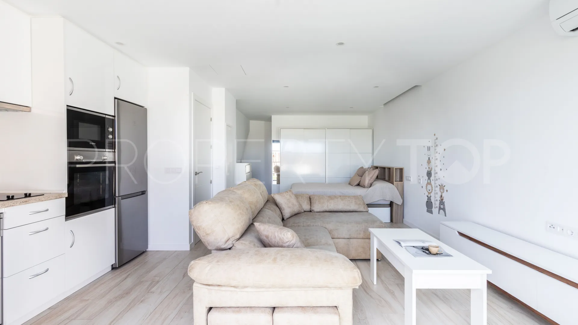 For sale 3 bedrooms town house in Benalmadena Costa