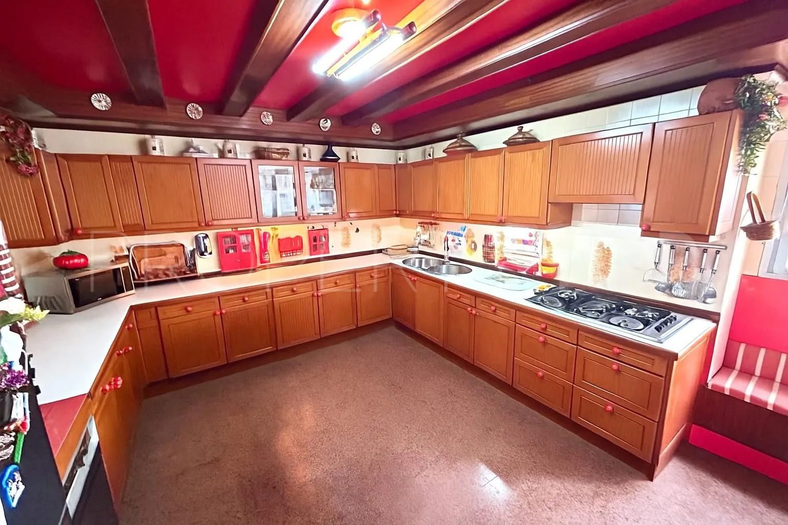 For sale 4 bedrooms flat in Fuengirola Centro
