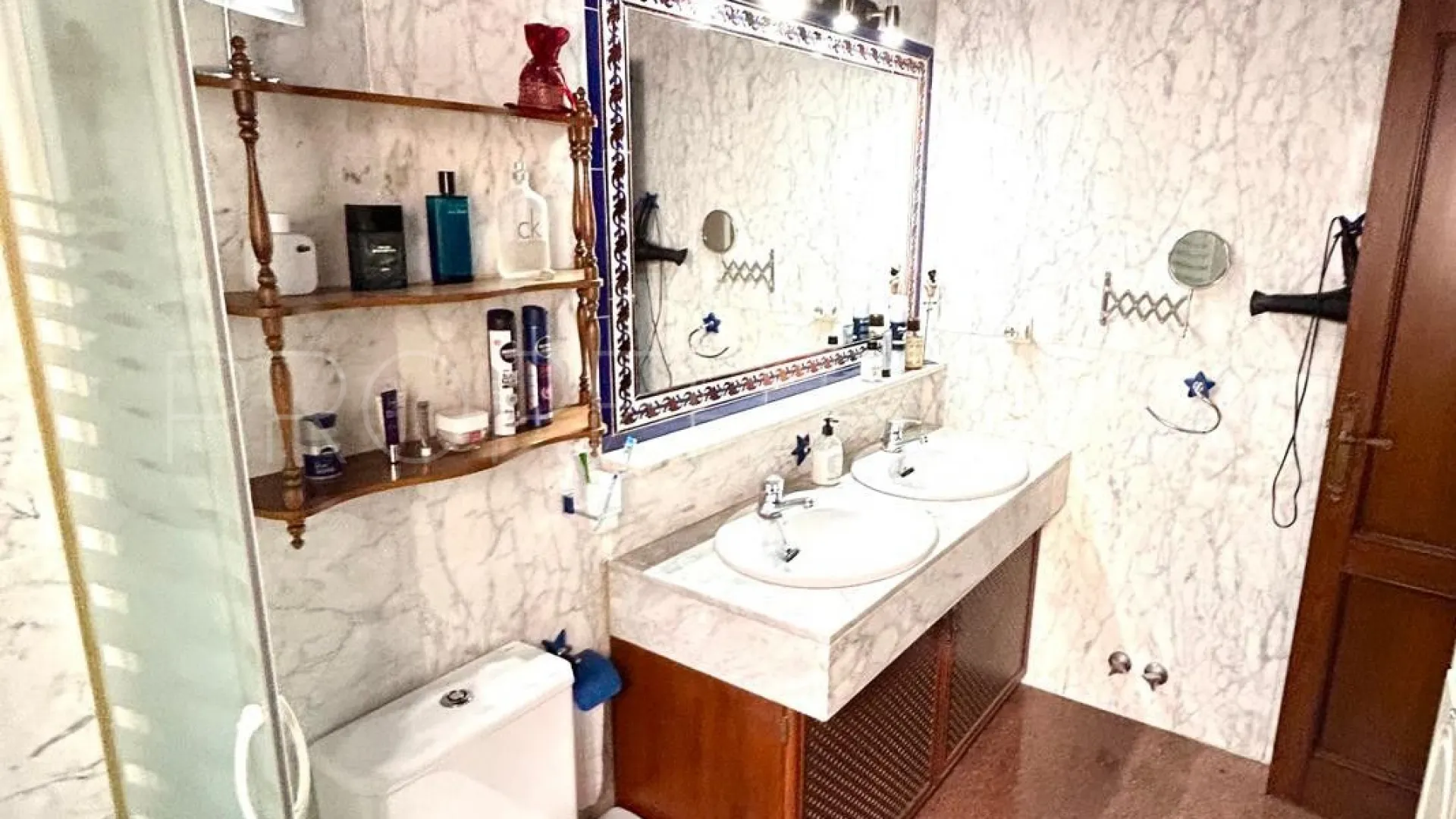 For sale 4 bedrooms flat in Fuengirola Centro
