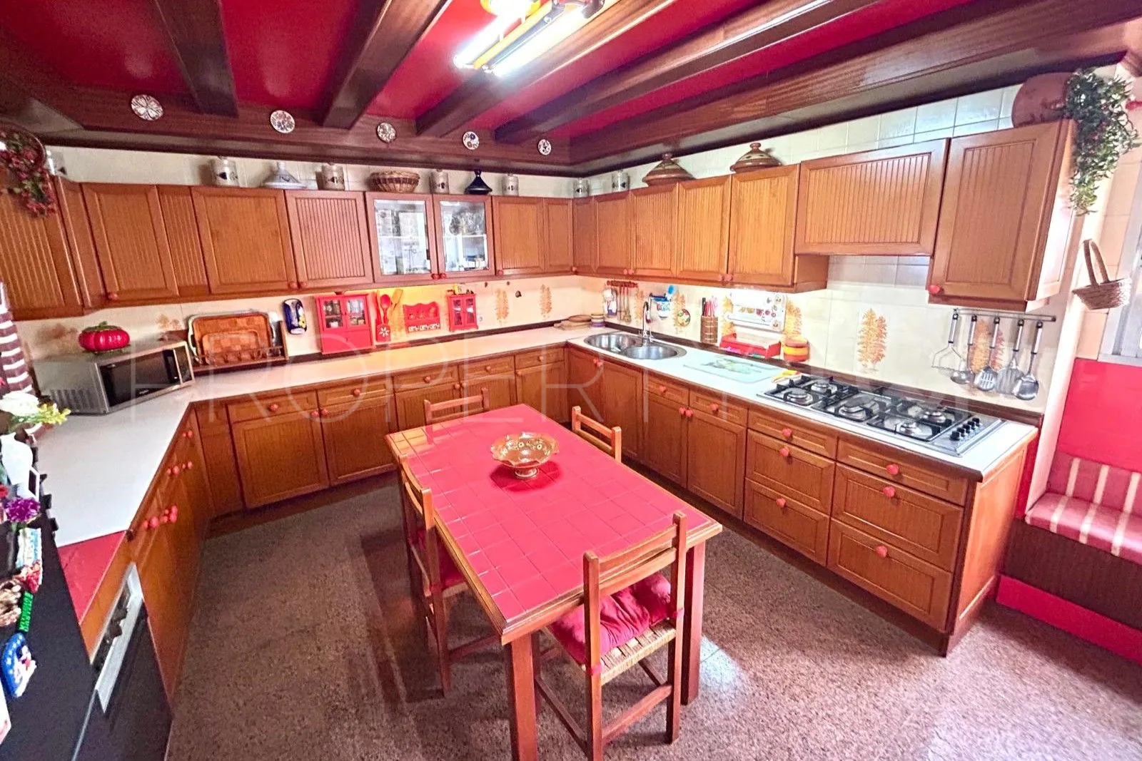 For sale 4 bedrooms flat in Fuengirola Centro