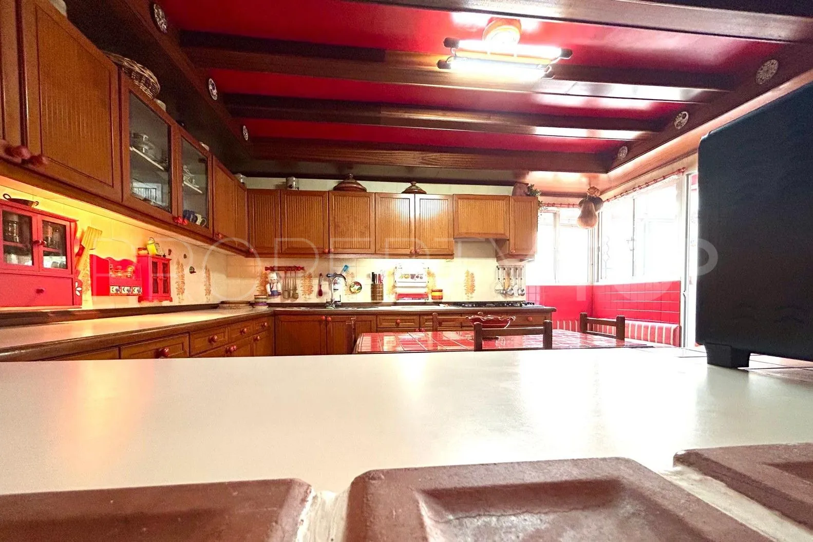 For sale 4 bedrooms flat in Fuengirola Centro