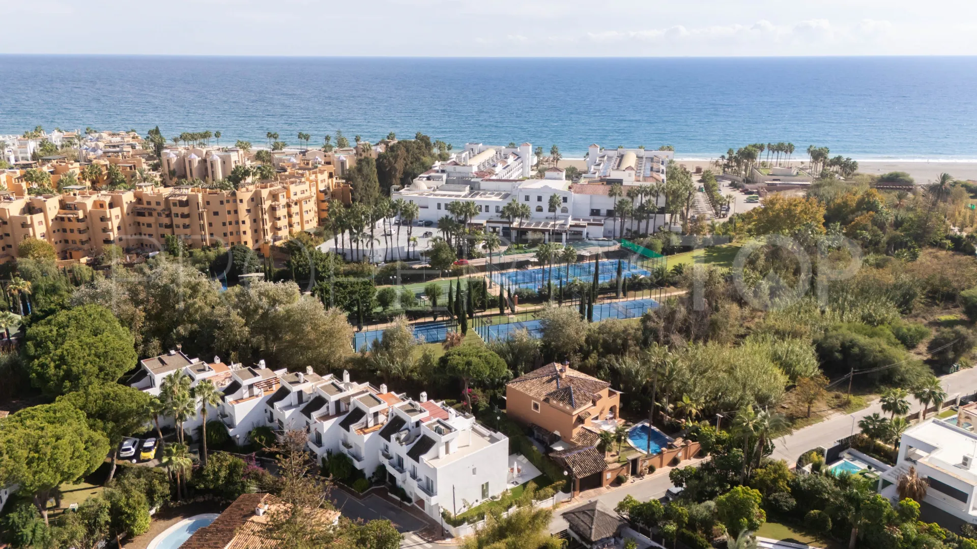 Semi detached house with 3 bedrooms for sale in Beach Side New Golden Mile