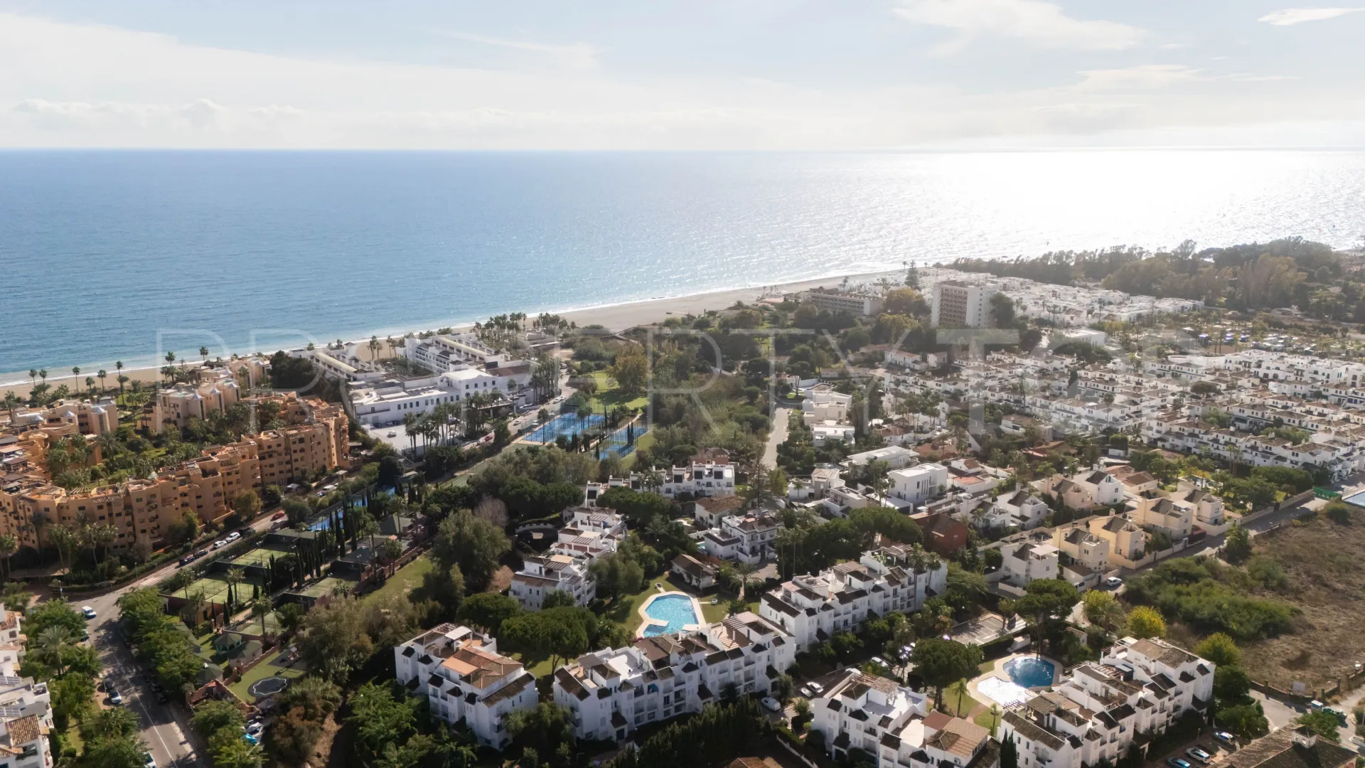 Semi detached house with 3 bedrooms for sale in Beach Side New Golden Mile