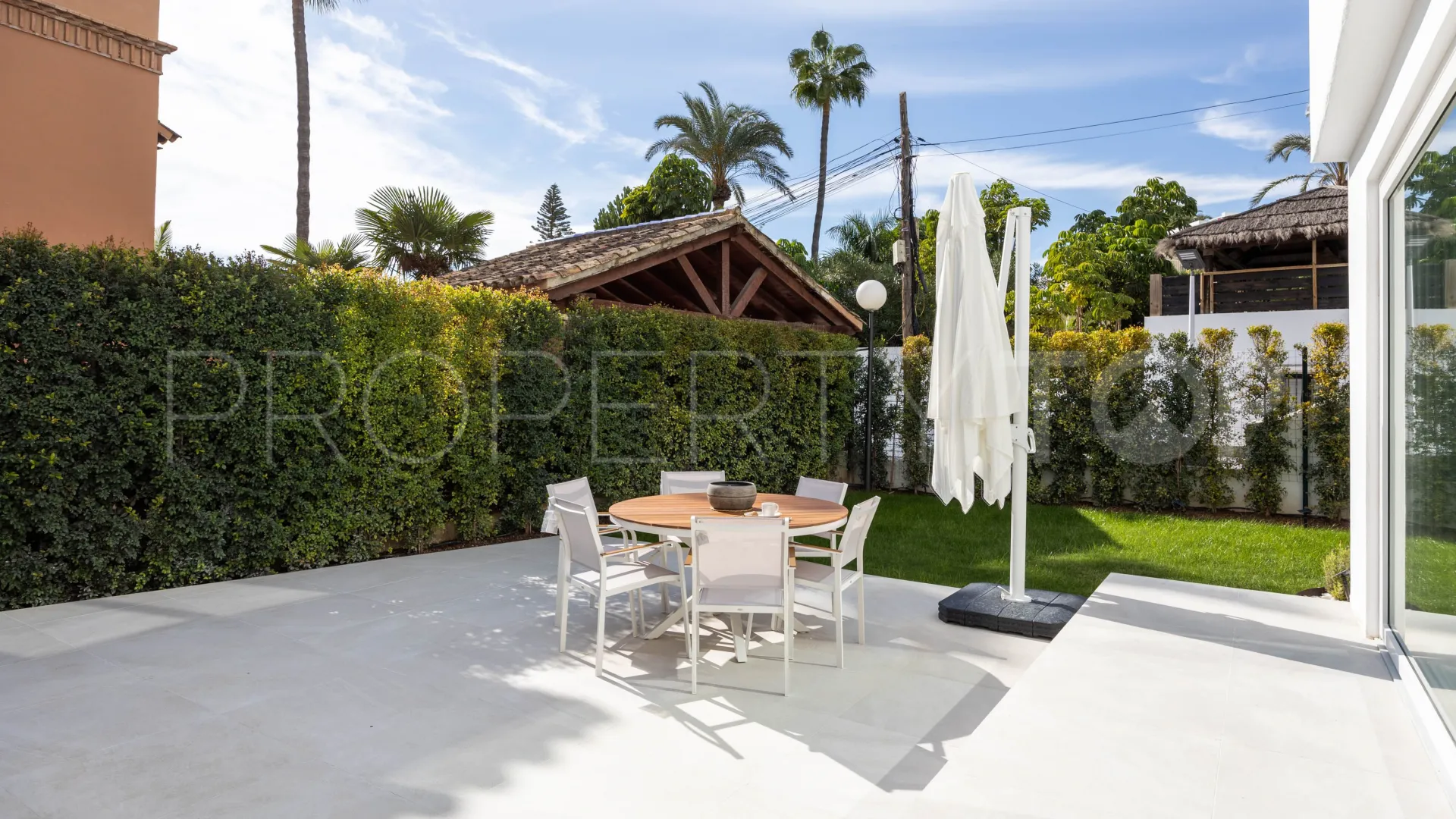 Semi detached house with 3 bedrooms for sale in Beach Side New Golden Mile