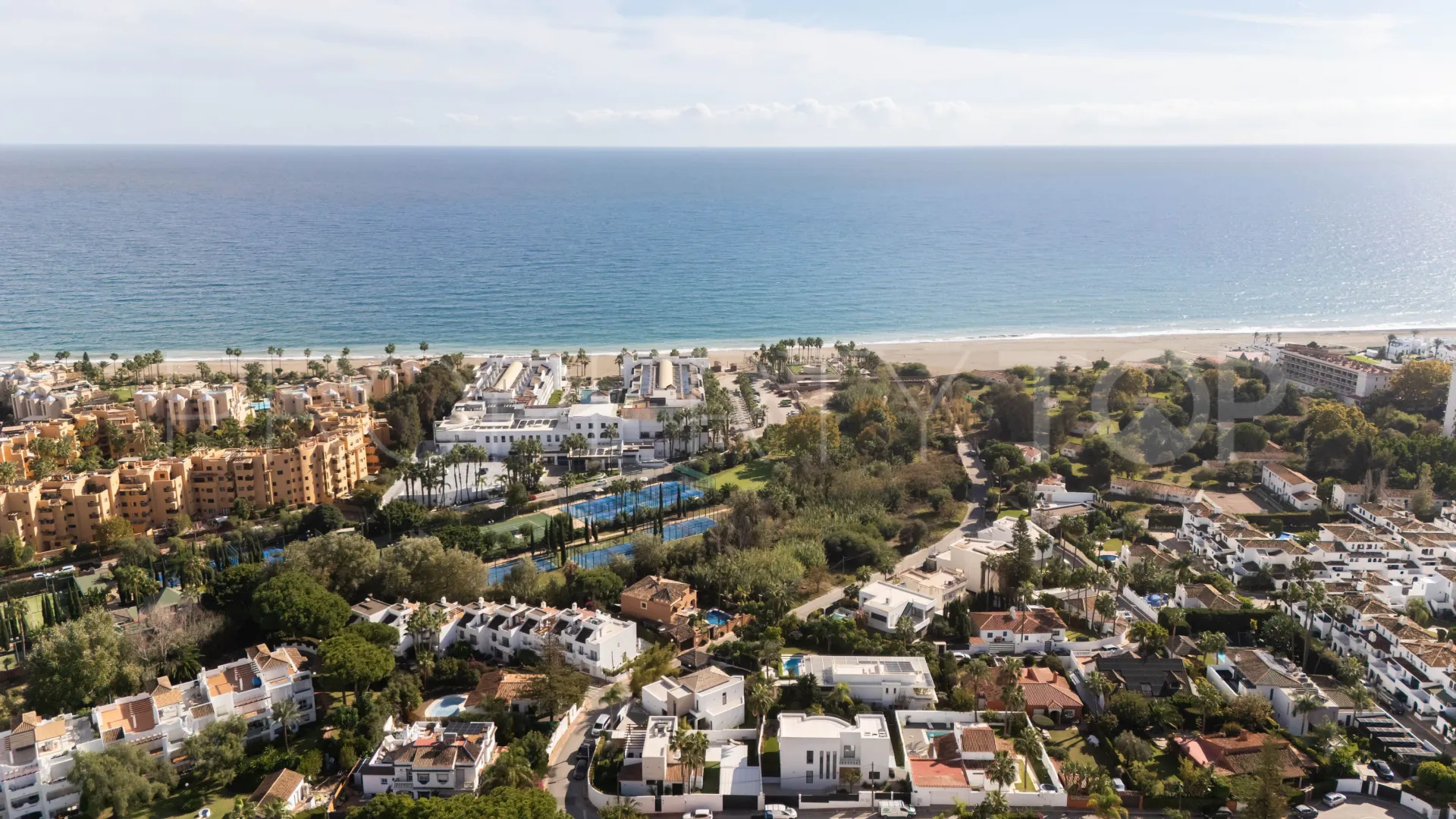 Semi detached house with 3 bedrooms for sale in Beach Side New Golden Mile