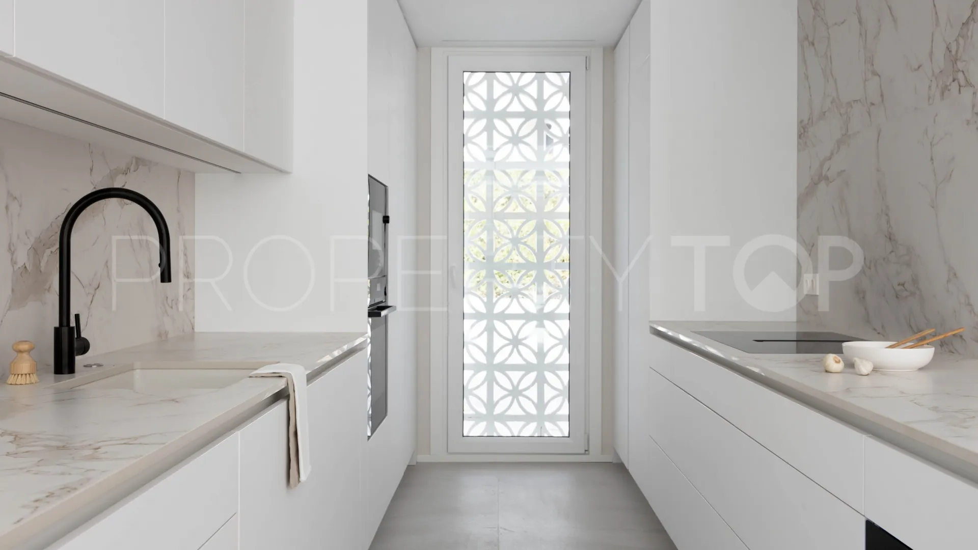 Semi detached house with 3 bedrooms for sale in Beach Side New Golden Mile