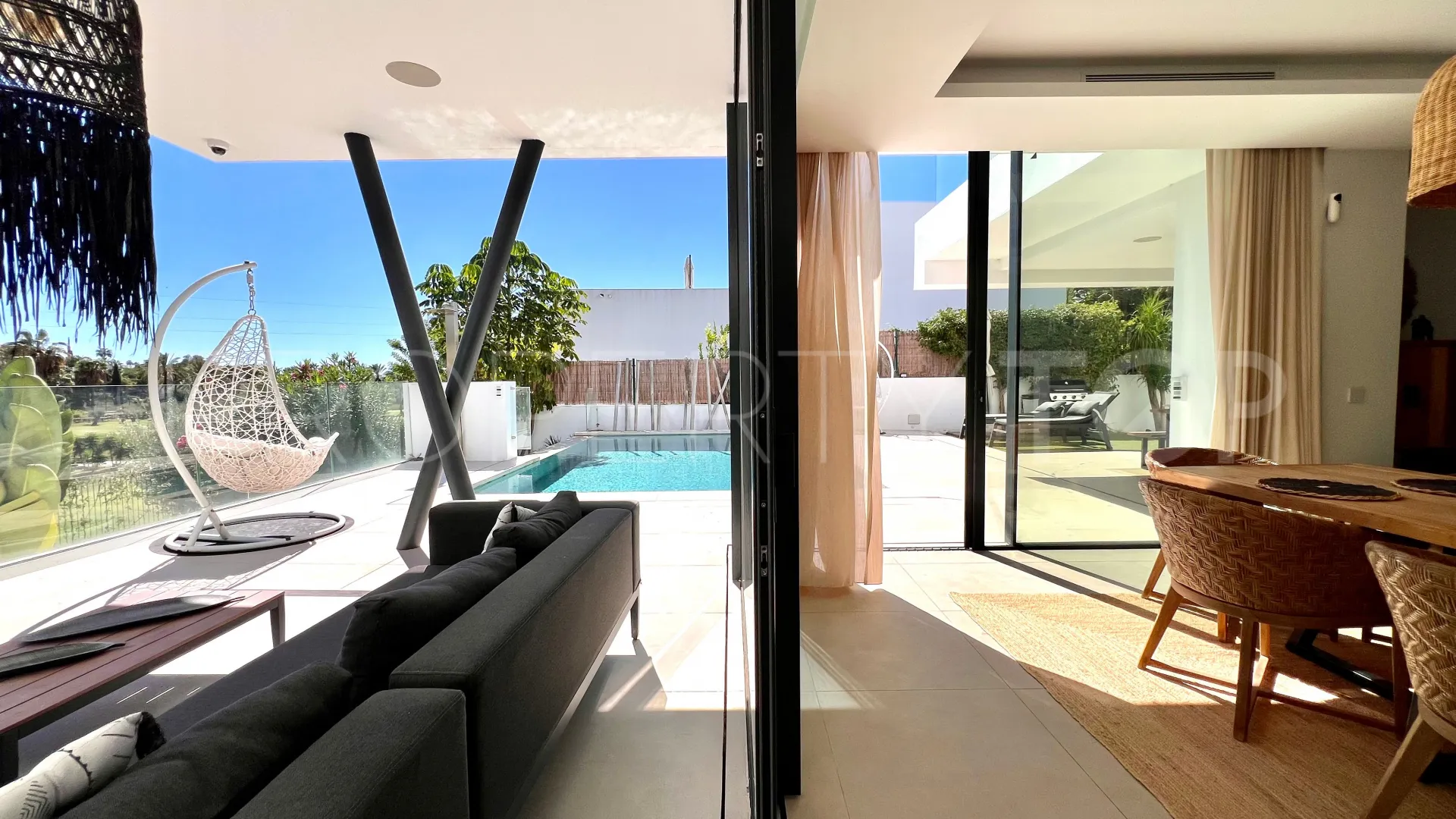 For sale El Paraiso 4 bedrooms villa