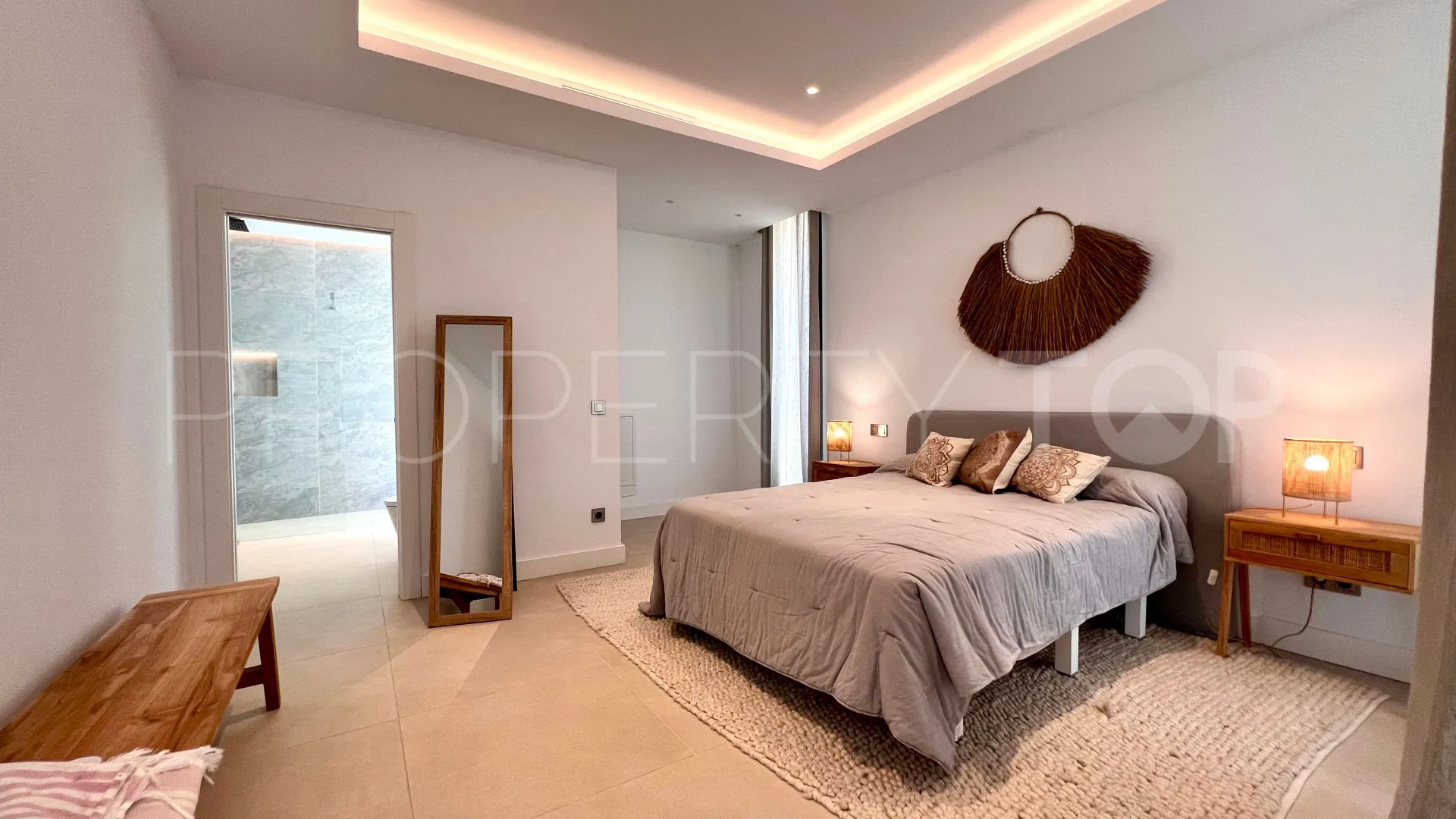 For sale El Paraiso 4 bedrooms villa