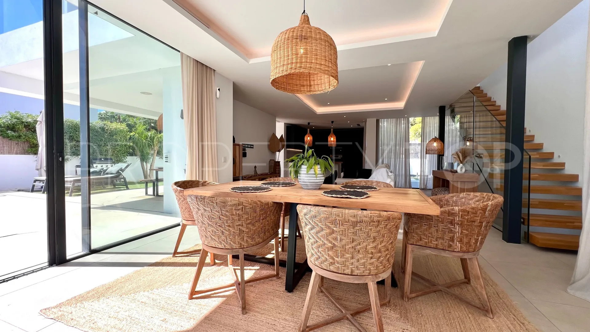 For sale El Paraiso 4 bedrooms villa