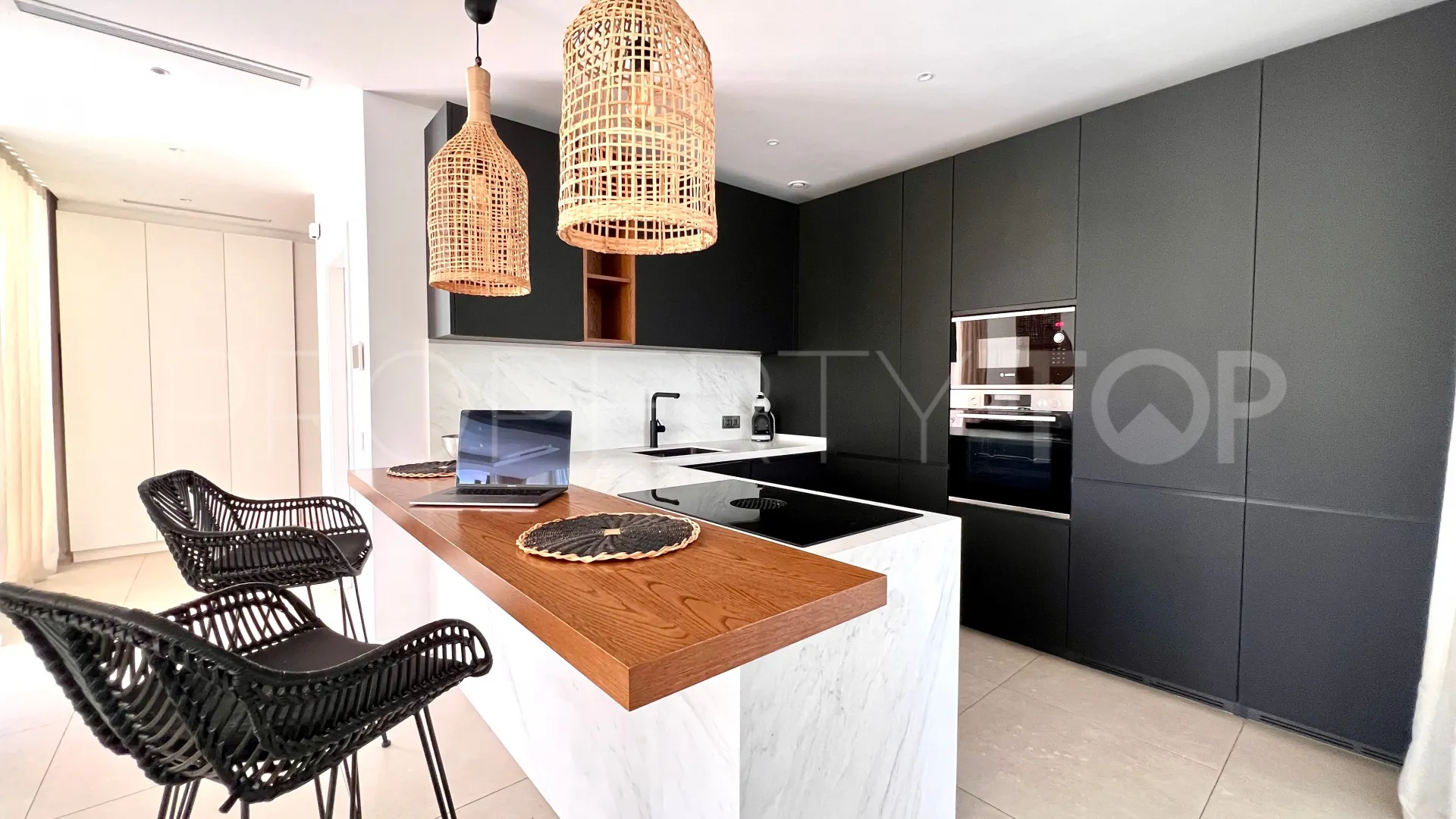 For sale El Paraiso 4 bedrooms villa