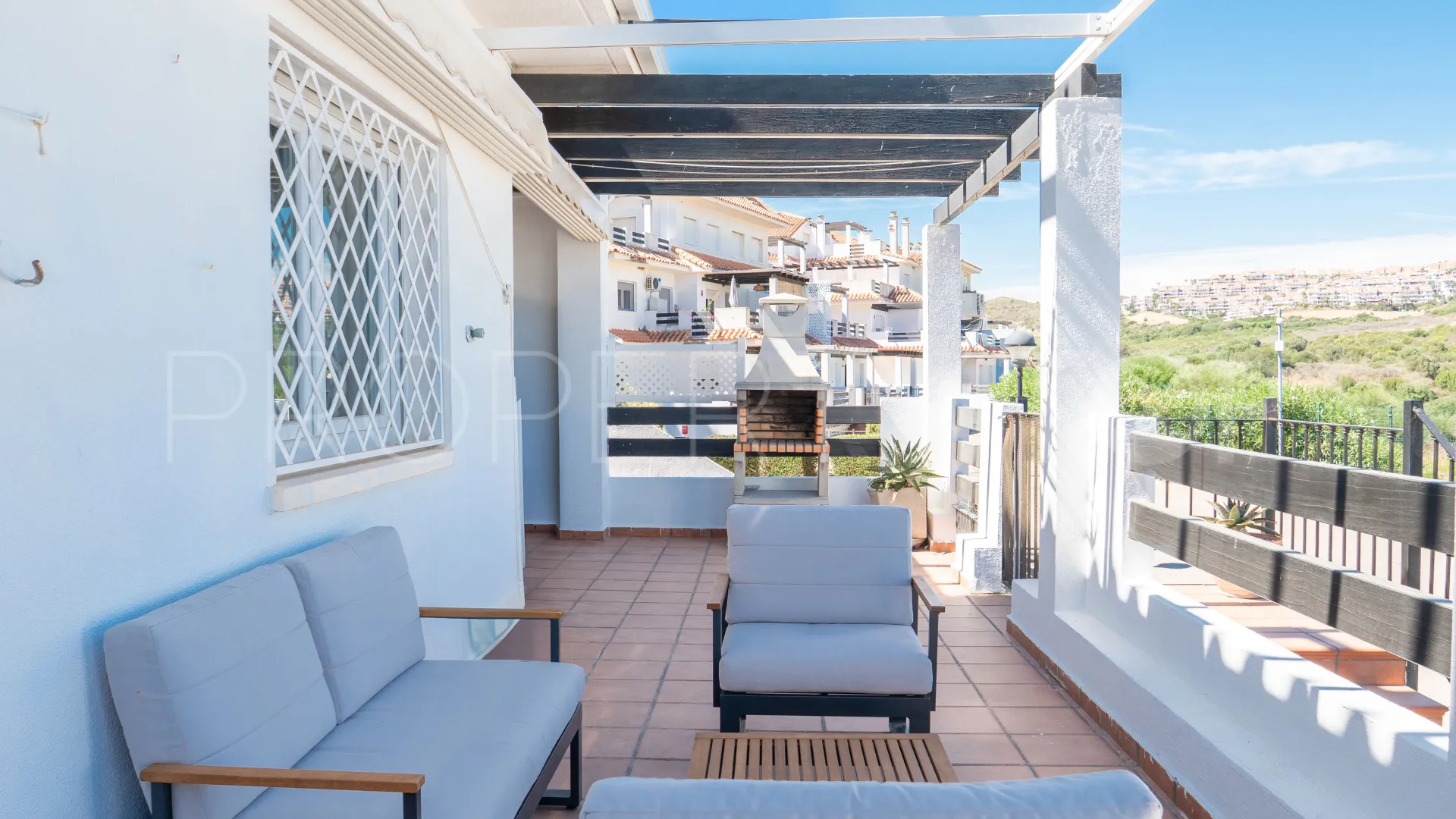 Se vende apartamento en Sabinillas de 2 dormitorios
