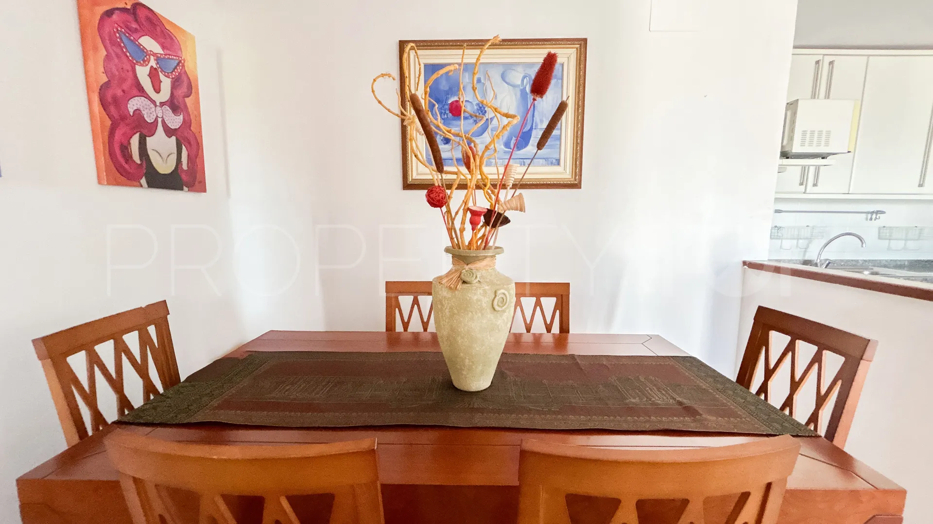 Se vende apartamento en Sabinillas de 2 dormitorios