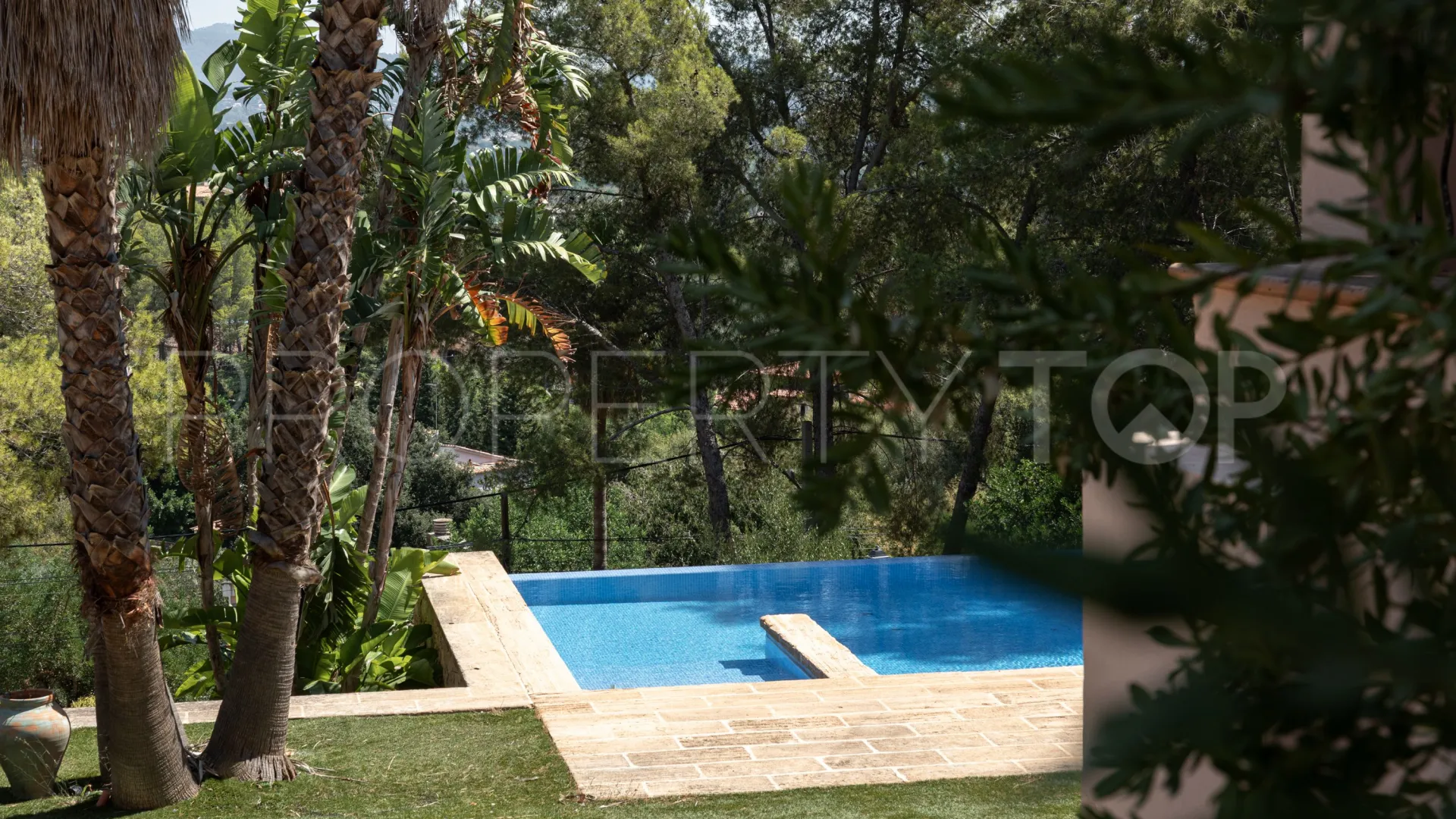 For sale villa in Esporles