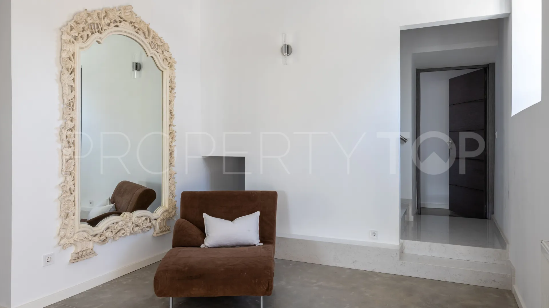 For sale villa in Antequera with 7 bedrooms