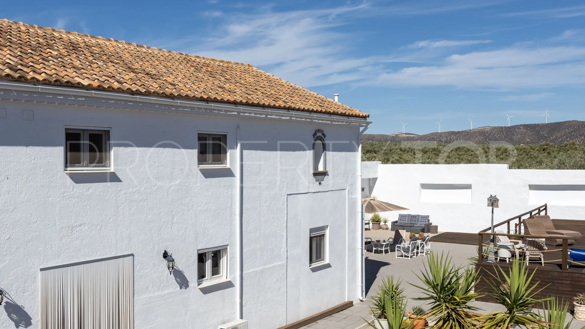 For sale villa in Antequera with 7 bedrooms