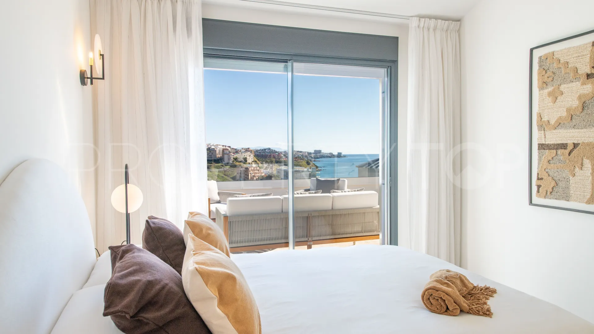 For sale penthouse in El Higueron