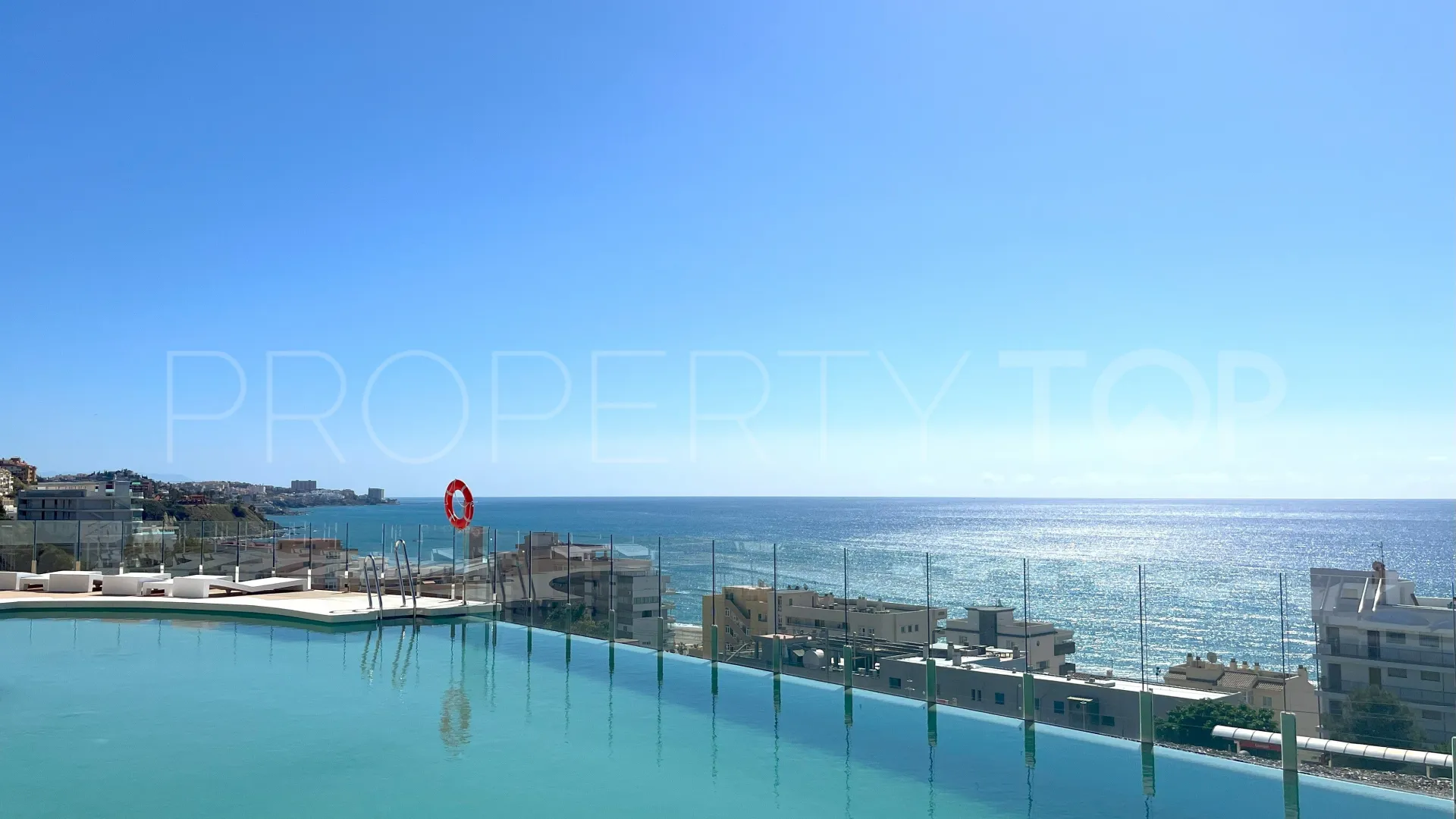 For sale penthouse in El Higueron