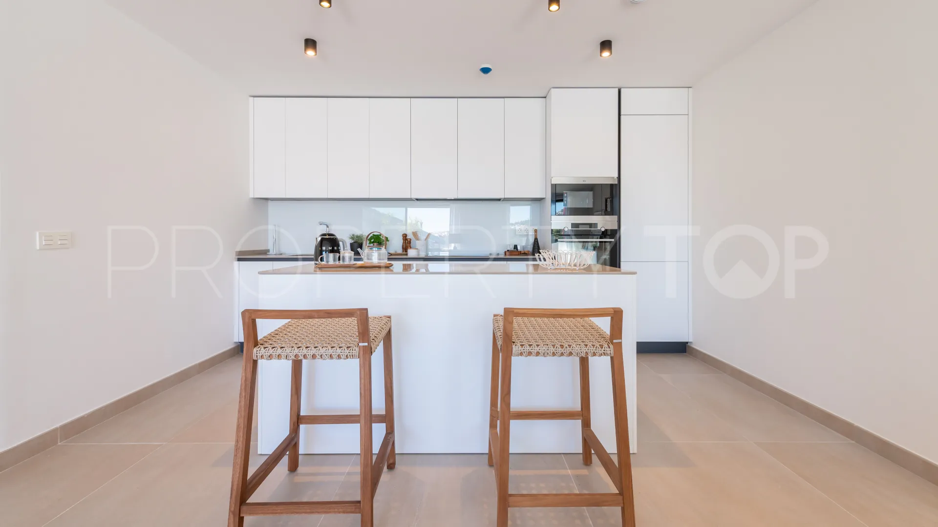 For sale penthouse in El Higueron