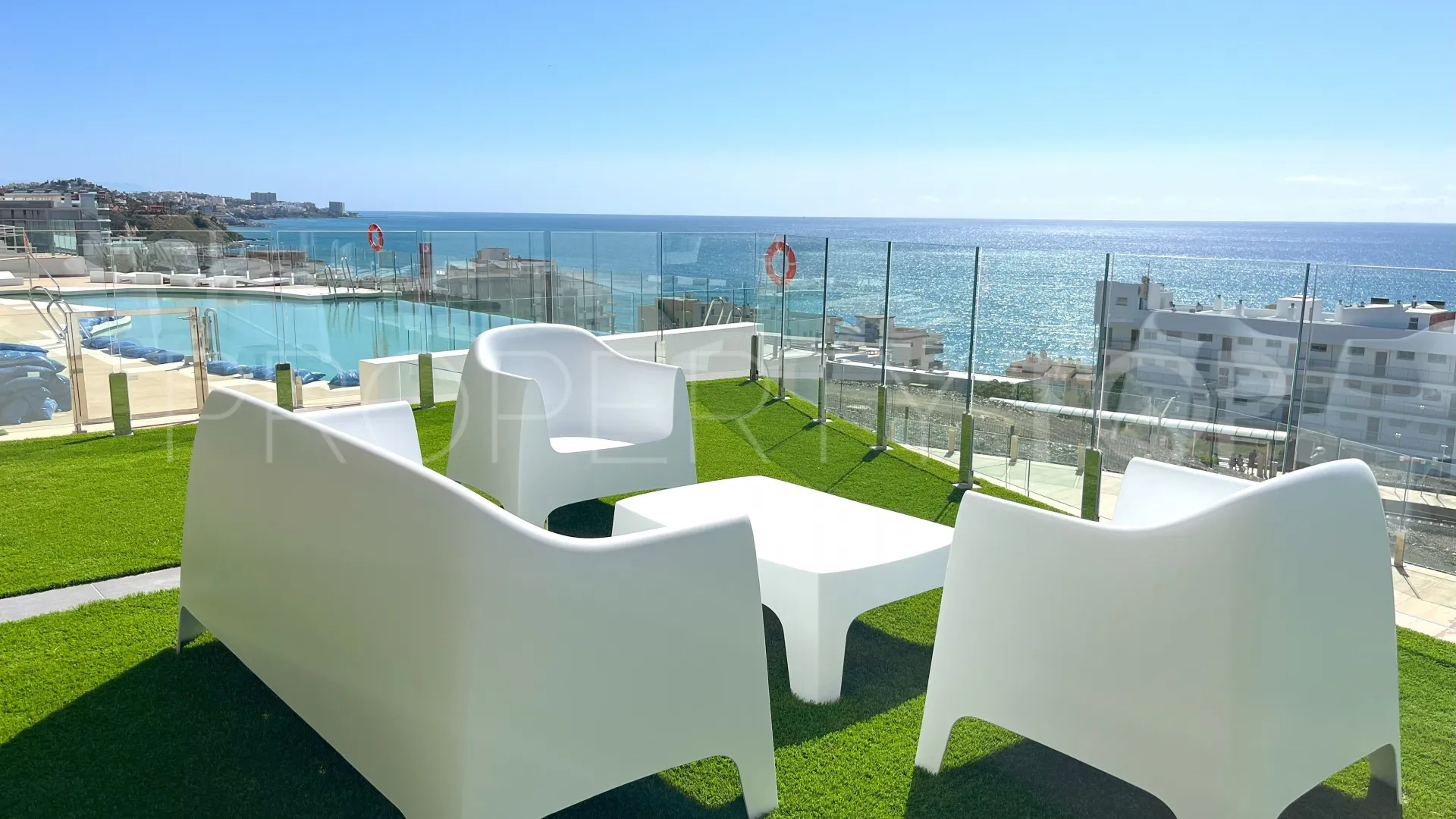 For sale penthouse in El Higueron