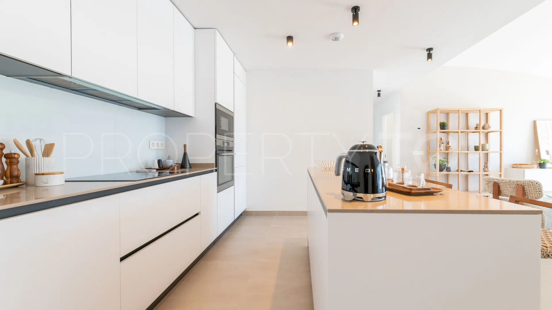 For sale penthouse in El Higueron