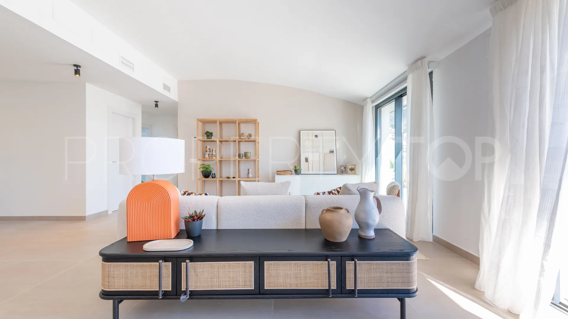 For sale penthouse in El Higueron
