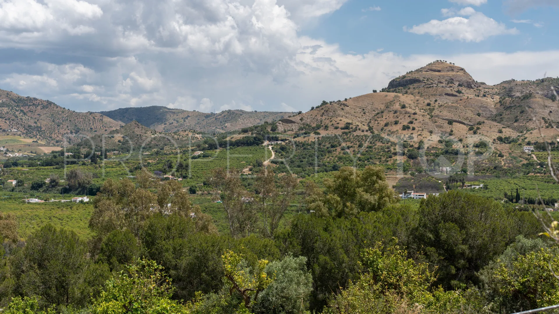 Finca in Alora for sale