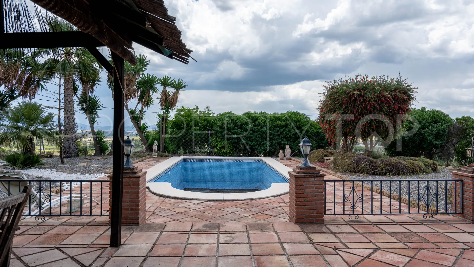 Finca in Alora for sale