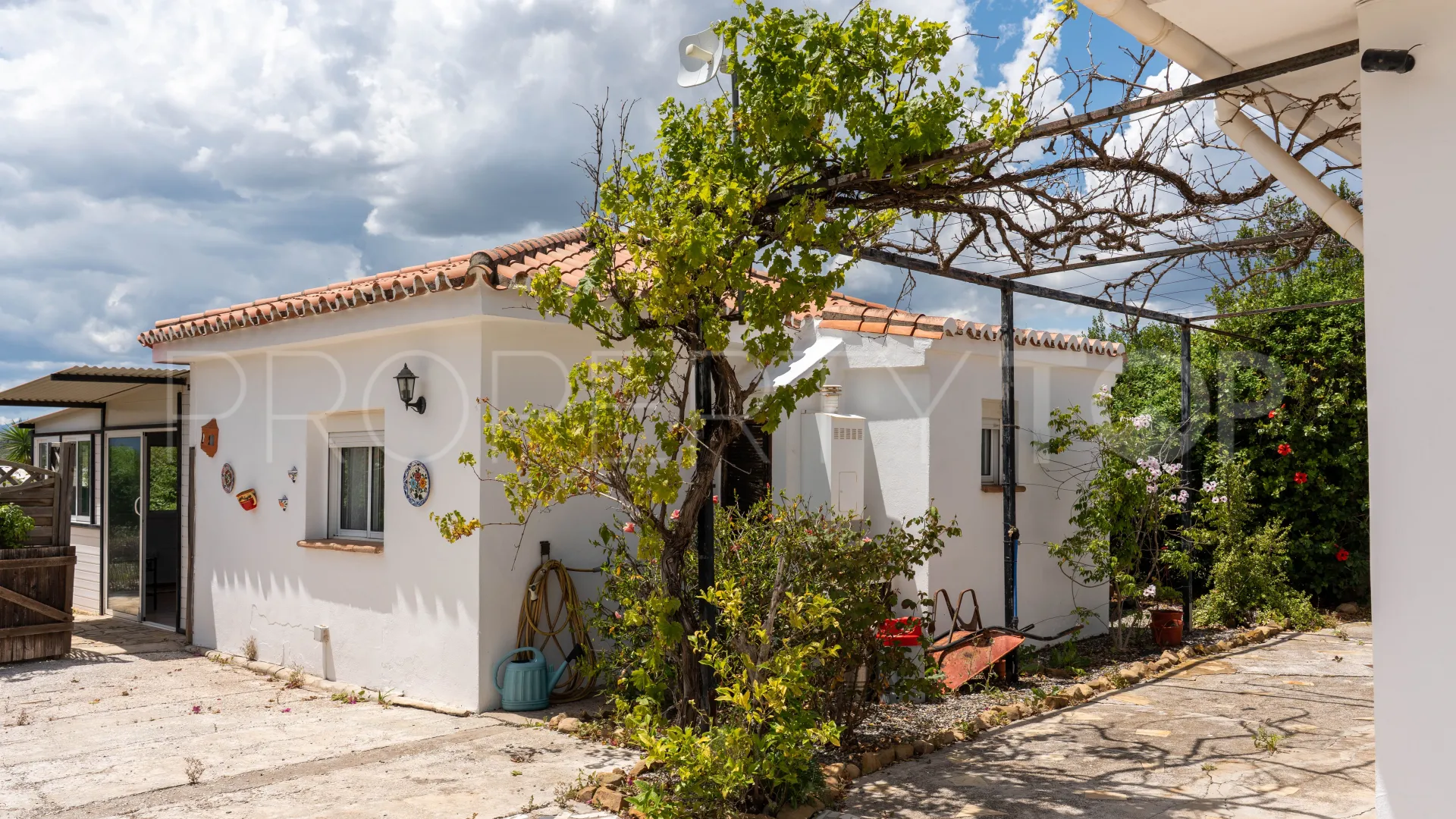 Finca in Alora for sale
