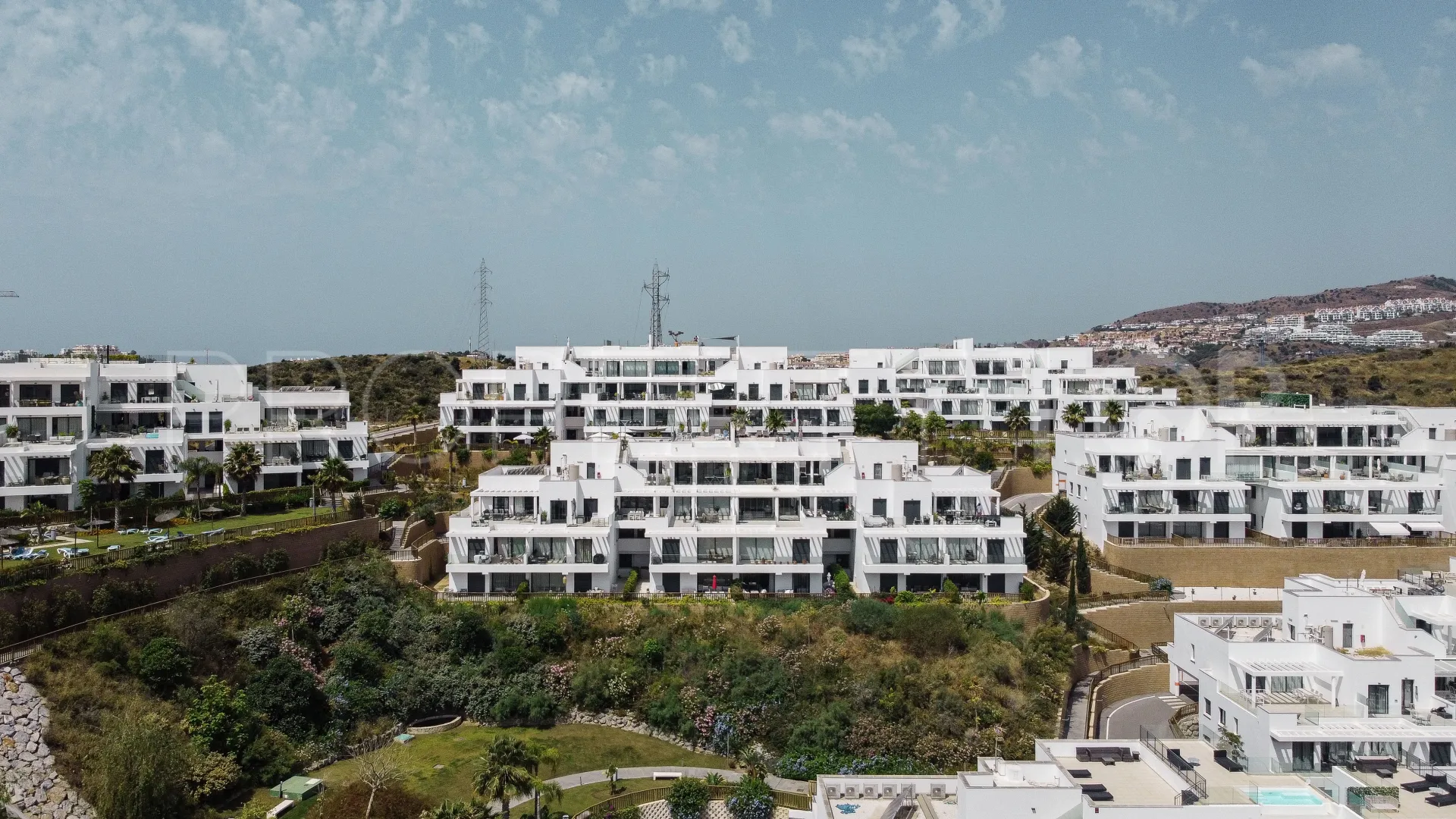 For sale Cala de Mijas ground floor apartment with 3 bedrooms