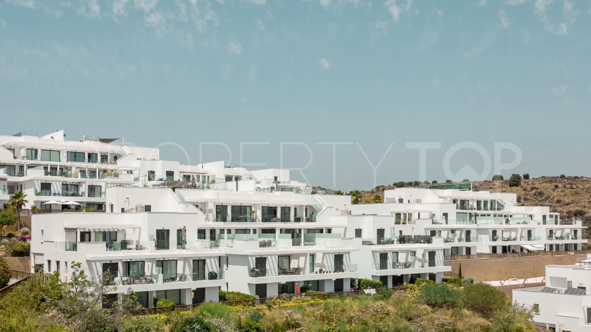 For sale Cala de Mijas ground floor apartment with 3 bedrooms
