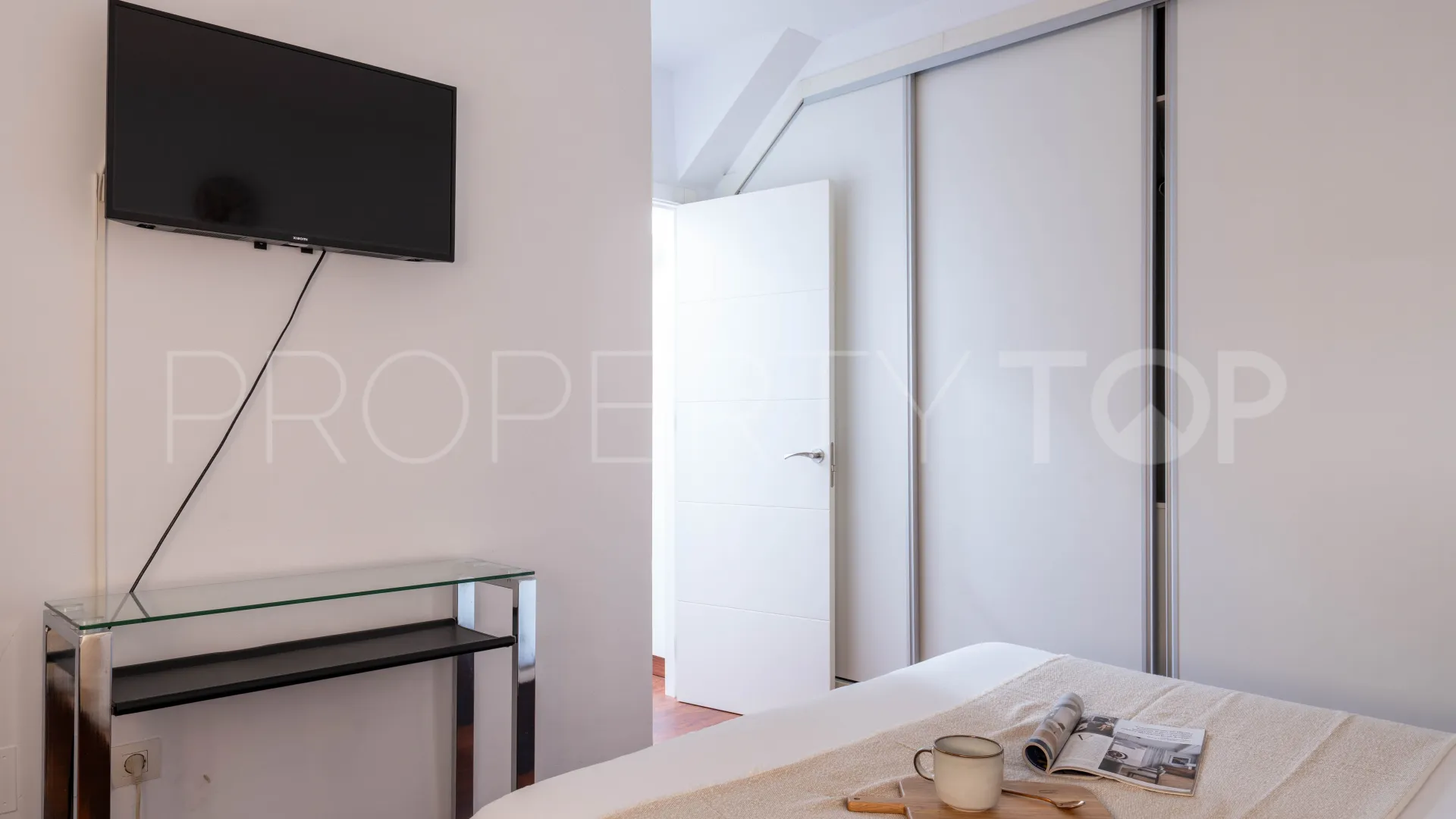 Se vende duplex en Malaga con 2 dormitorios