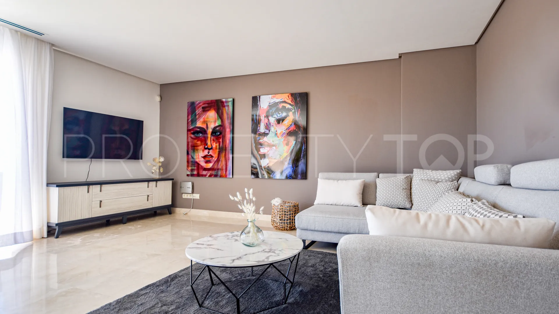 3 bedrooms duplex penthouse for sale in Vista Real
