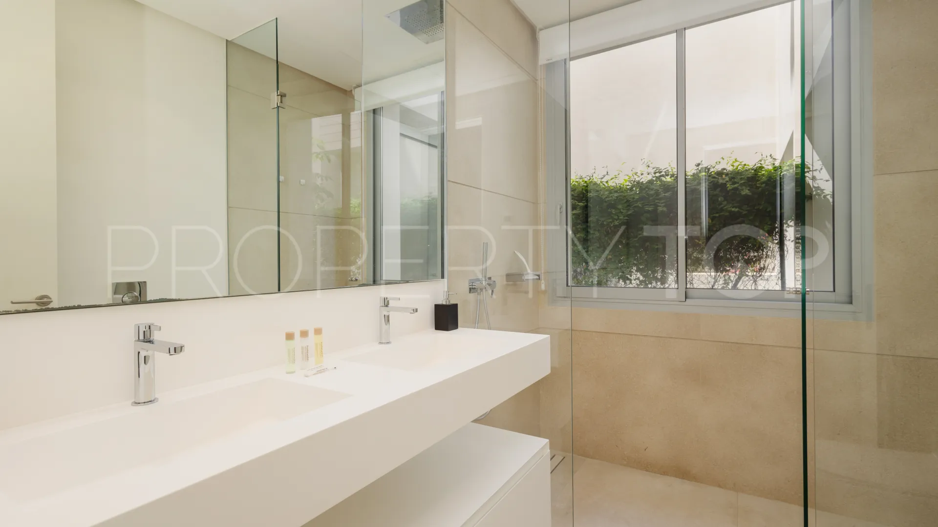 For sale Marbella Club Hills duplex