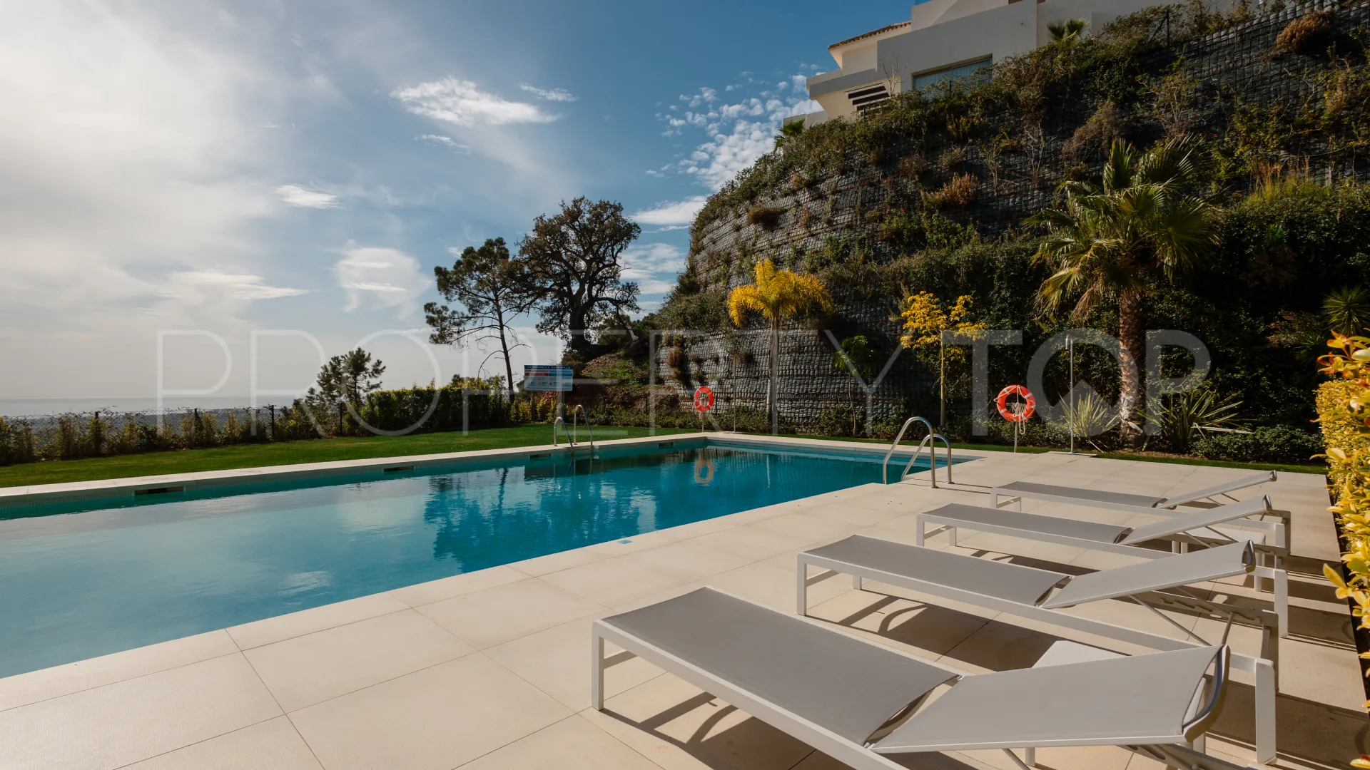 For sale Marbella Club Hills duplex