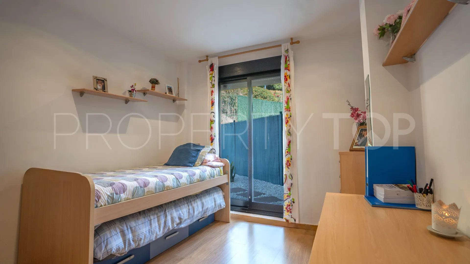 3 bedrooms apartment for sale in Estepona
