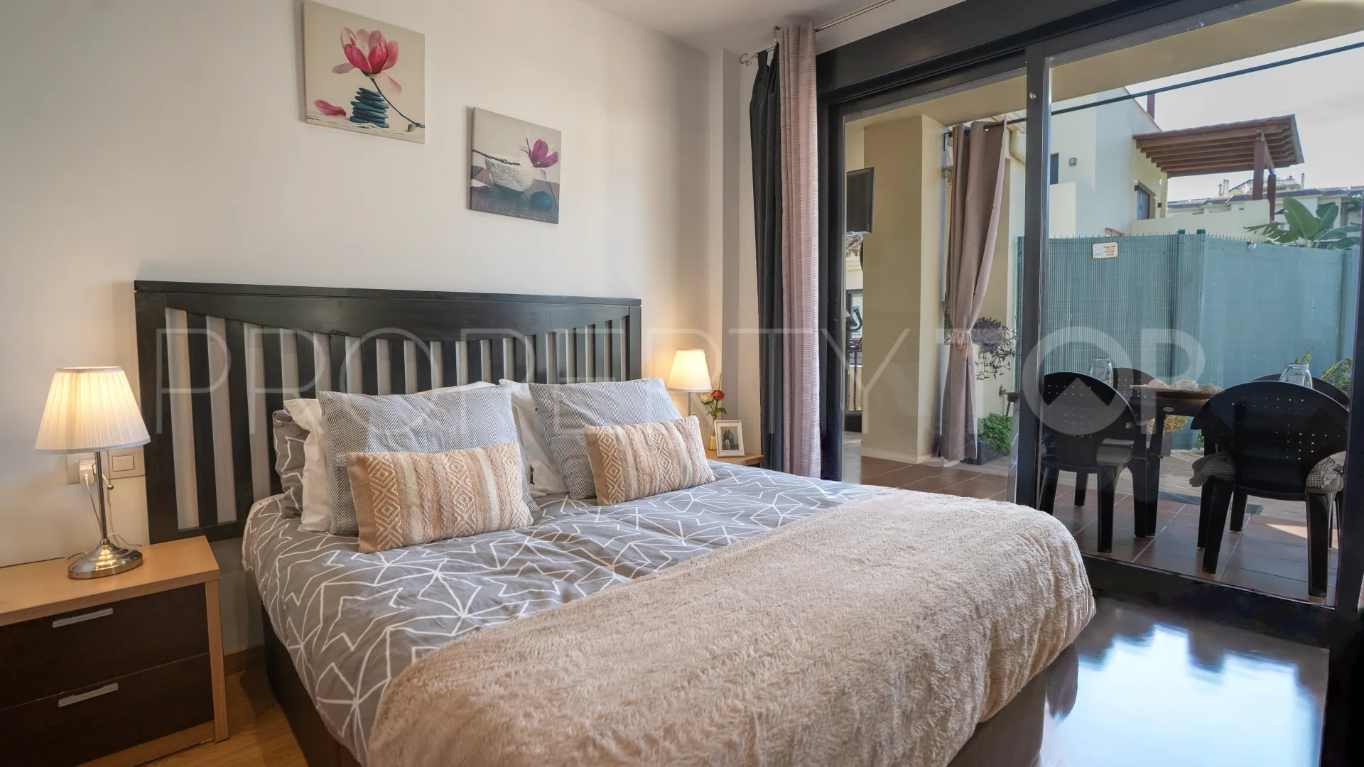 3 bedrooms apartment for sale in Estepona