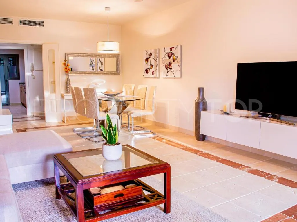Apartamento en venta en Estepona