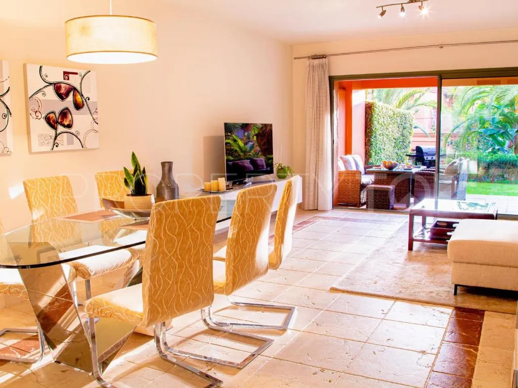 Apartamento en venta en Estepona