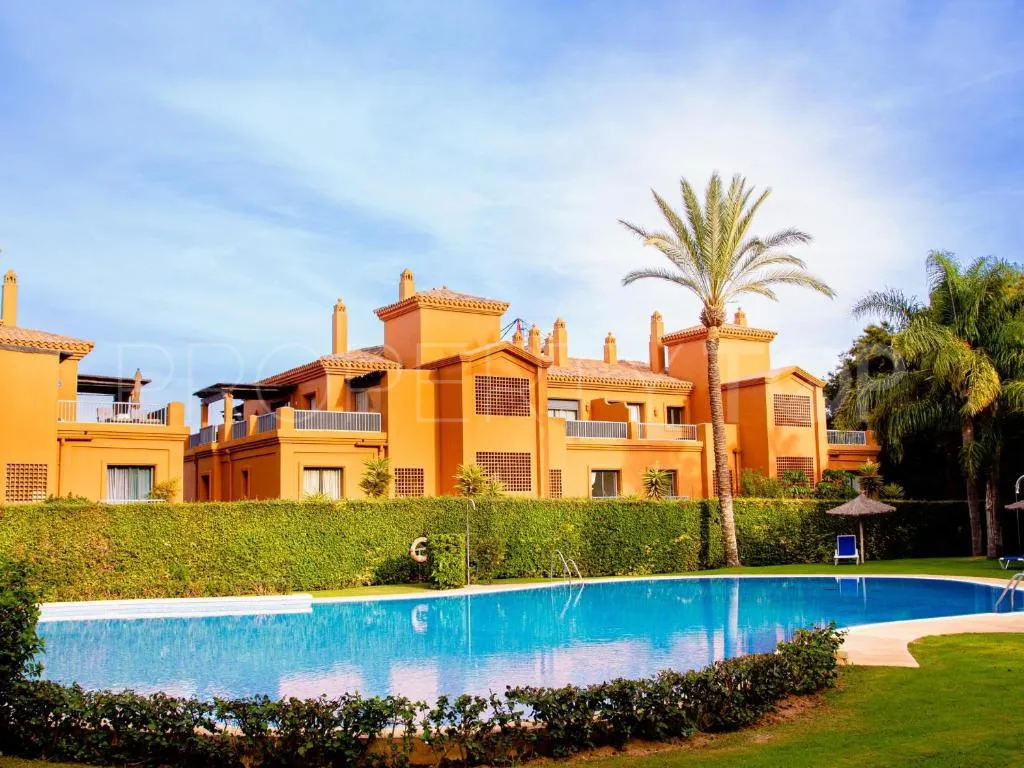 Apartamento en venta en Estepona
