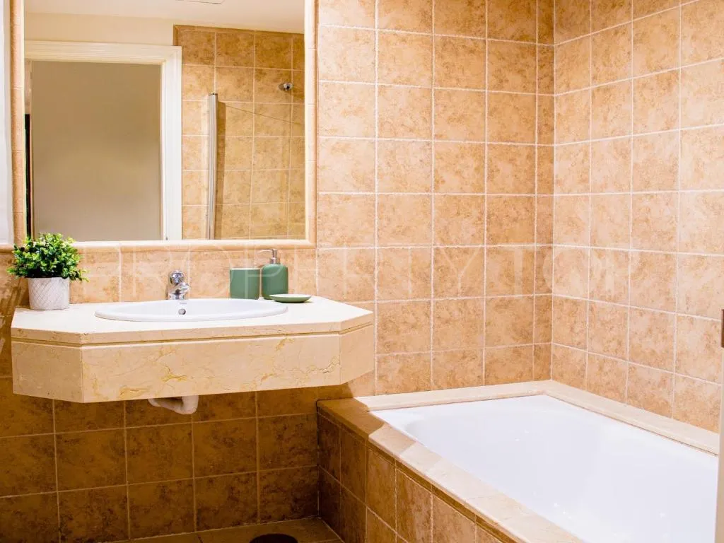 Apartamento en venta en Estepona
